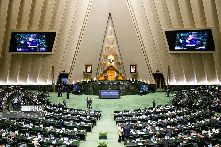 لایحه ارتقای امنیت زنان در دستور کار مجلس قرار گرفت لایحه ارتقای امنیت زنان در دستور کار مجلس قرار گرفت