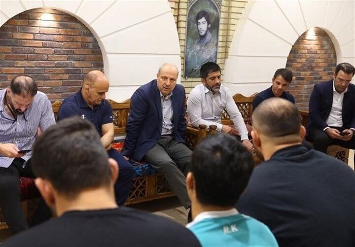 بازدید مناف هاشمی از اردوی تیمهای ملی کشتی بازدید مناف هاشمی از اردوی تیمهای ملی کشتی