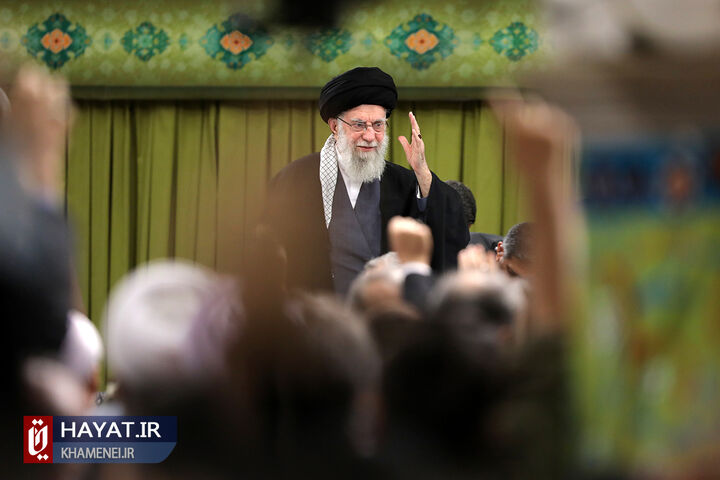 دیدار مسئولان نظام و سفرای کشورهای اسلامی رهبر انقلاب