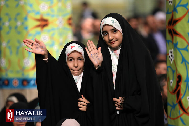 دیدار مسئولان نظام و سفرای کشورهای اسلامی رهبر انقلاب