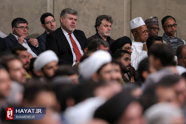 دیدار مسئولان نظام و سفرای کشورهای اسلامی رهبر انقلاب