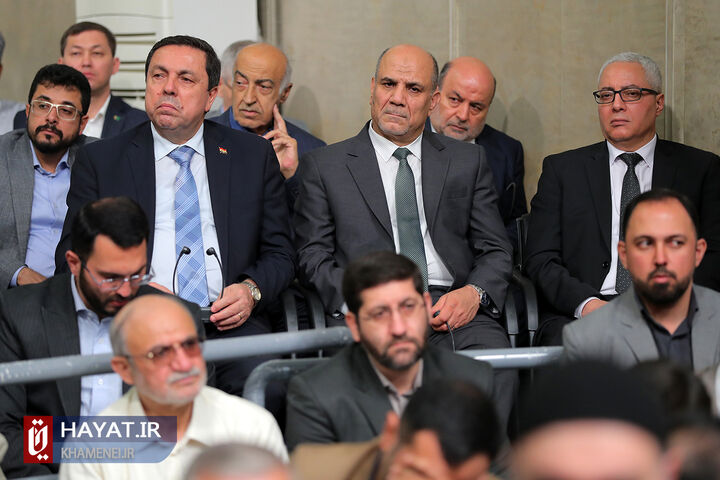 دیدار مسئولان نظام و سفرای کشورهای اسلامی رهبر انقلاب