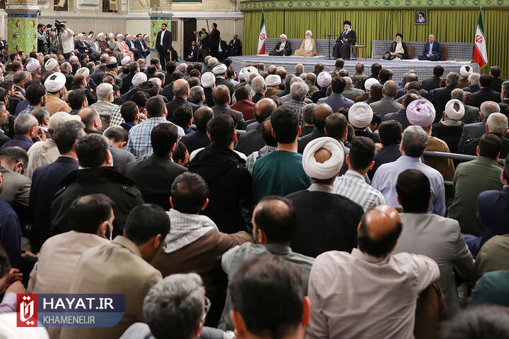 دیدار مسئولان نظام و سفرای کشورهای اسلامی رهبر انقلاب