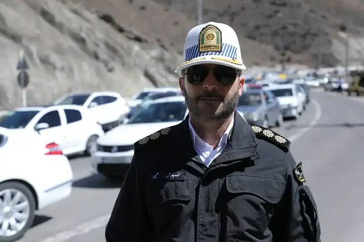 ترافیک تمامی محورهای مواصلاتی کشور پرحجم و روان است ترافیک تمامی محورهای مواصلاتی کشور پرحجم و روان است