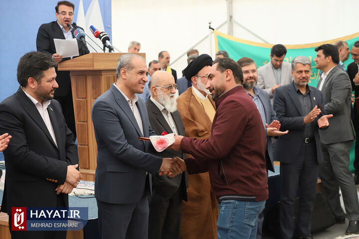 آیین افتتاح پروژه «دسترسی جنوبی به حرم حضرت عبدالعظیم (ع) از بزرگراه شهید آوینی» و «رونمایی از ناوگان ماشین آلات سنگین»