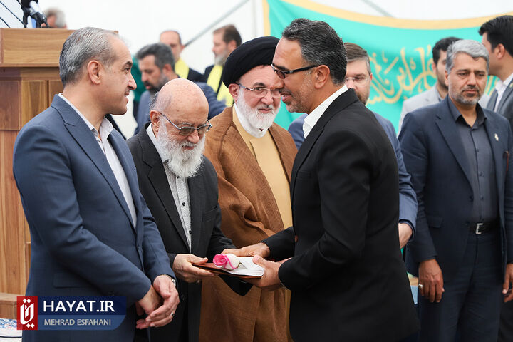 آیین افتتاح پروژه «دسترسی جنوبی به حرم حضرت عبدالعظیم (ع) از بزرگراه شهید آوینی» و «رونمایی از ناوگان ماشین آلات سنگین»