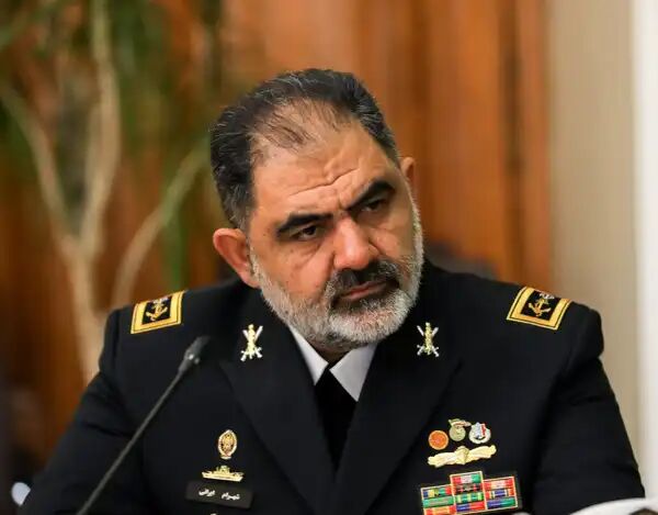 ابلاغ پیام رهبر انقلاب به خانوادههای ناوگروه ۸۶ + تصاویر ابلاغ پیام رهبر انقلاب به خانوادههای ناوگروه ۸۶ + تصاویر