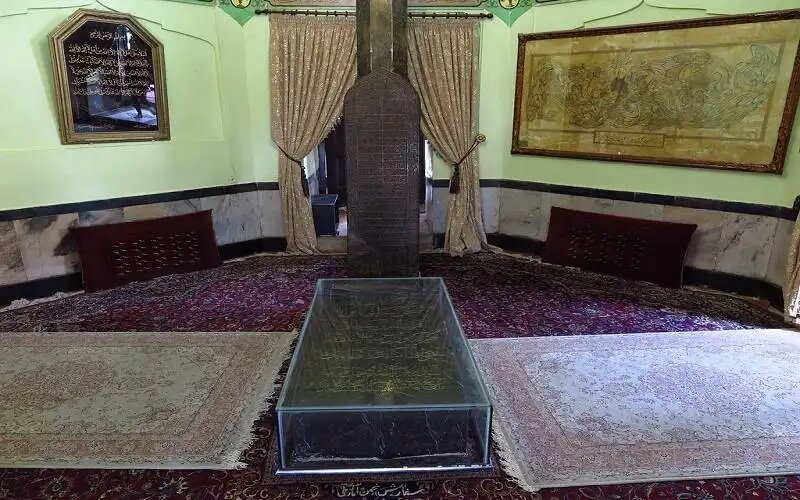 بزرگداشت عطار نیشابوری؛ شاعری بیآلایش در کنار سنایی و مولوی