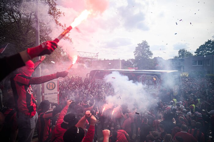 شاهکار لورکوزن در بوندسلیگا؛ تاریخسازی شاگردان آلونسو + عکس و فیلم