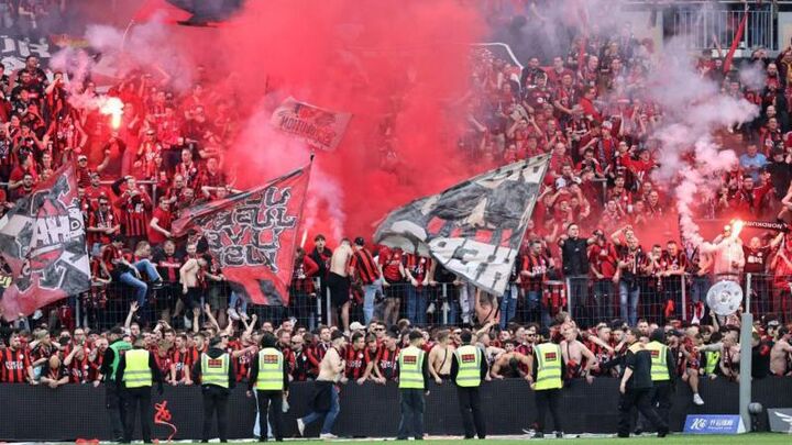 شاهکار لورکوزن در بوندسلیگا؛ تاریخسازی شاگردان آلونسو + عکس و فیلم شاهکار لورکوزن در بوندسلیگا؛ تاریخسازی شاگردان آلونسو + عکس و فیلم