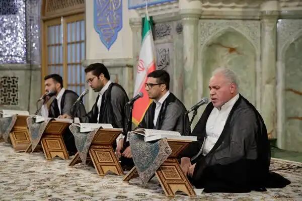 برگزاری کرسی تلاوت «وعده صادق» در حرم امام رضا (ع) برگزاری کرسی تلاوت «وعده صادق» در حرم امام رضا (ع)
