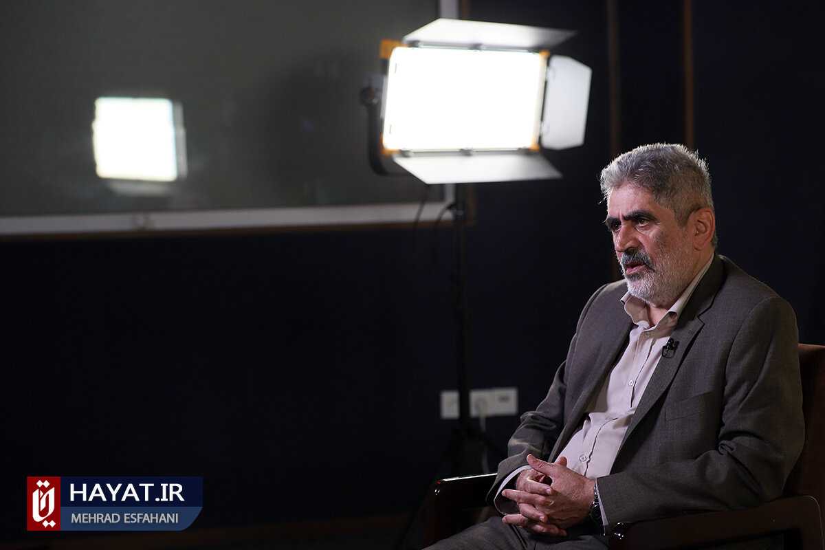 بهداری رزمی ایران، با بزرگترین بهداری رزمی ارتش جهان تفاوتی ندارد/ ۳۵۰۰ شهید تقدیم انقلاب اسلامی کردیم