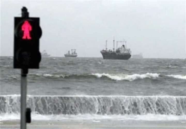 فعالیت بنادر مسافری هرمزگان متوقف شد فعالیت بنادر مسافری هرمزگان متوقف شد