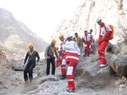نجات ۲ کوهنورد غیربومی در ارتفاعات شیرز