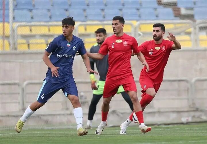 پیروزی پرسپولیس مقابل پیکان در دیداری تدارکاتی پیروزی پرسپولیس مقابل پیکان در دیداری تدارکاتی