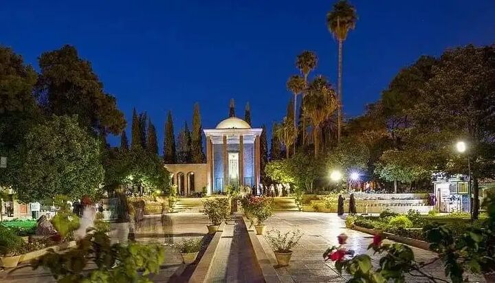 پاسداشت نام و یاد سعدی در رادیو فرهنگ پاسداشت نام و یاد سعدی در رادیو فرهنگ