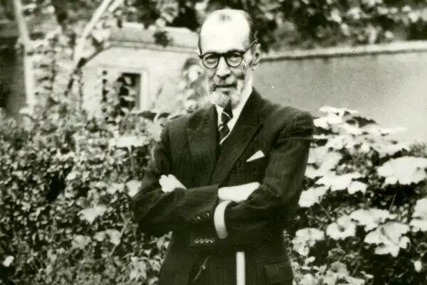 «بهار»؛ شاعری که شعرش نبض حیات یک ملت بود «بهار»؛ شاعری که شعرش نبض حیات یک ملت بود