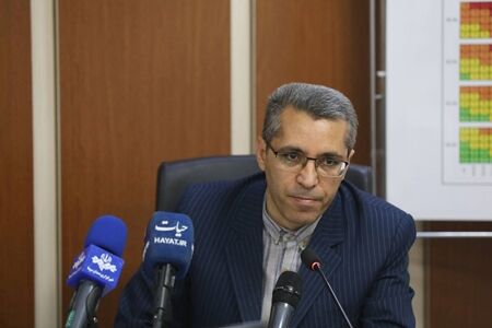 اولویت وزارت بهداشت تولید نان کامل است/ الزام به تولید آرد کامل در 3 کارخانه در هر استان اولویت وزارت بهداشت تولید نان کامل است/ الزام به تولید آرد کامل در 3 کارخانه در هر استان