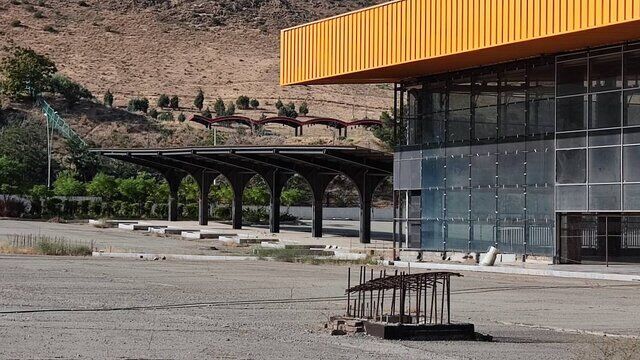 بهره برداری از فاز اول پایانه شرق تا پایان خردادماه امسال بهره برداری از فاز اول پایانه شرق تا پایان خردادماه امسال