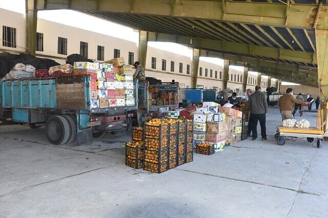 سود فروش میوه و ترهبار حداکثر ۳۰ درصد نسبت به فاکتور خرید است سود فروش میوه و ترهبار حداکثر ۳۰ درصد نسبت به فاکتور خرید است