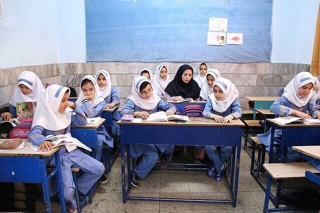 اولویتمان باید تقویت مدارس دولتی باشد/ شهریه مدارس غیرانتفاعی طبق شاخصها باشد اولویتمان باید تقویت مدارس دولتی باشد/ شهریه مدارس غیرانتفاعی طبق شاخصها باشد