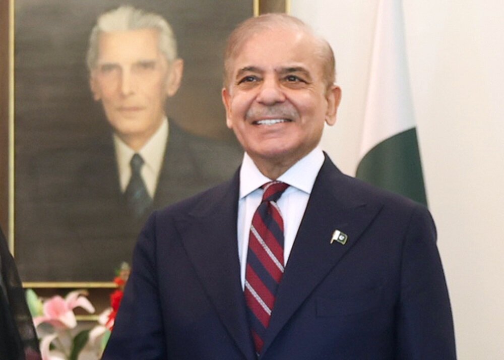 قدردانی نخست وزیر پاکستان از رهبر انقلاب به دلیل حمایت از مردم کشمیر