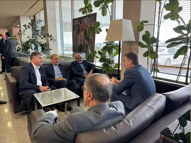 دبیر شورای عالی امنیت ملی وارد سنپترزبورگ شد دبیر شورای عالی امنیت ملی وارد سنپترزبورگ شد