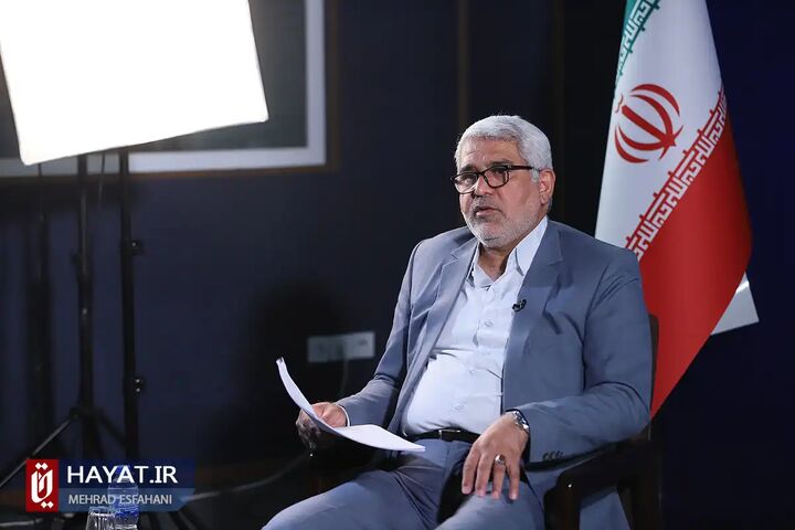 معیشت و سالمندی از مباحث مهم جامعه ایثارگری است معیشت و سالمندی از مباحث مهم جامعه ایثارگری است