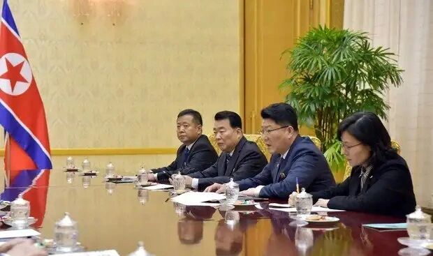 هیات اقتصادی کره شمالی راهی ایران شد هیات اقتصادی کره شمالی راهی ایران شد