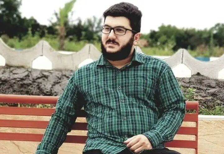 شاعر «سلام فرمانده» به استقبال غزل رهبر معظم انقلاب اسلامی رفت شاعر «سلام فرمانده» به استقبال غزل رهبر معظم انقلاب اسلامی رفت