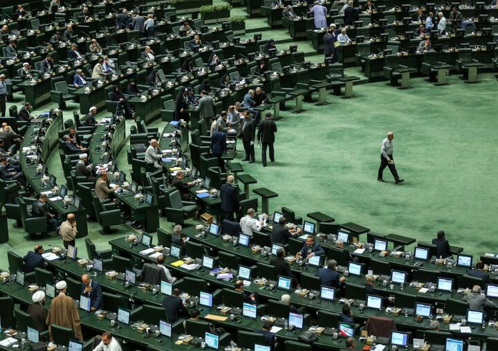 اصلاح طرح مالیات بر سوداگری و سفتهبازی در دستور کار مجلس قرار گرفت اصلاح طرح مالیات بر سوداگری و سفتهبازی در دستور کار مجلس قرار گرفت