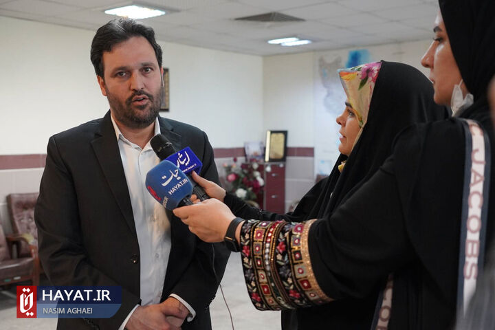 آیین تجلیل از مقام معلم در مدرسه شهدای هفتم تیر