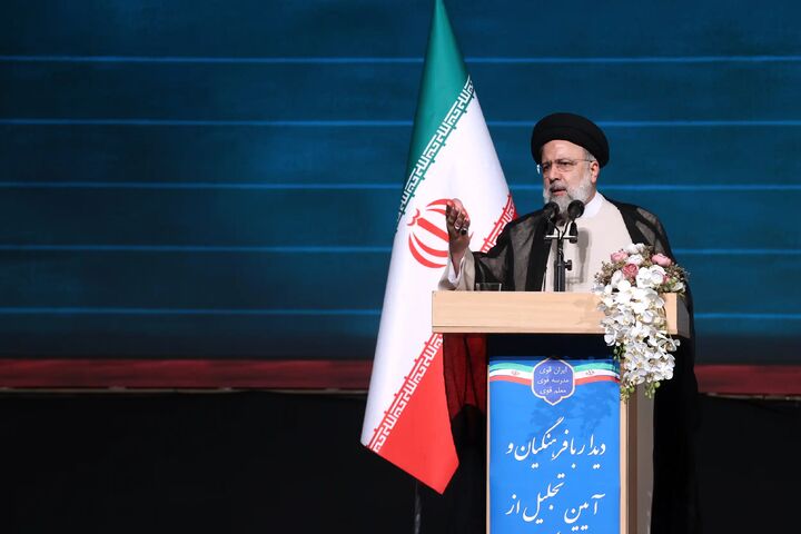 آموزش و پرورش نه مساله با اولویت، بلکه مساله اول کشور است آموزش و پرورش نه مساله با اولویت، بلکه مساله اول کشور است