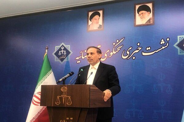 موسسه طنین ایثارگران تحت تعقیب قضایی قرار می گیرد موسسه طنین ایثارگران تحت تعقیب قضایی قرار می گیرد