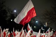 معترضان به حمایت نظامی لهستان از اوکراین، در ورشو به خیابان‌ها می‌آیند