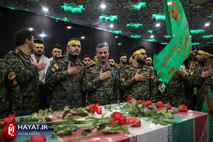 تشییع پیکر شهید گمنام
