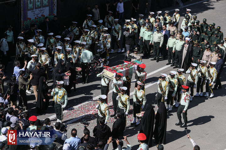 تشییع پیکر شهید گمنام