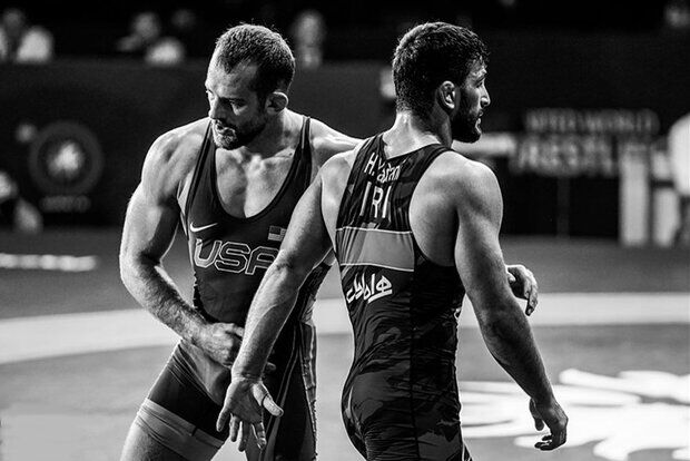 پایان یک رقابت جذاب: تیلور از کشتی خداحافظی کرد پایان یک رقابت جذاب: تیلور از کشتی خداحافظی کرد