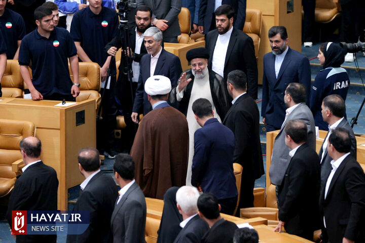 آیین تجلیل از قهرمانان و مدال آوران