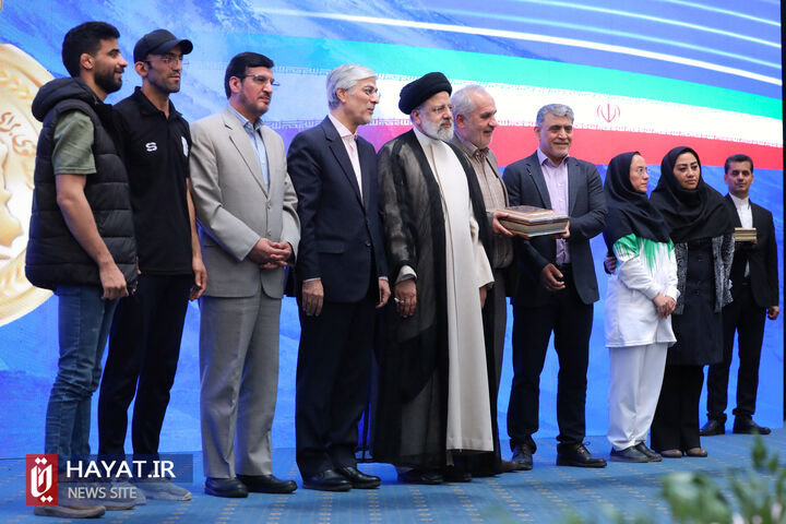 آیین تجلیل از قهرمانان و مدال آوران