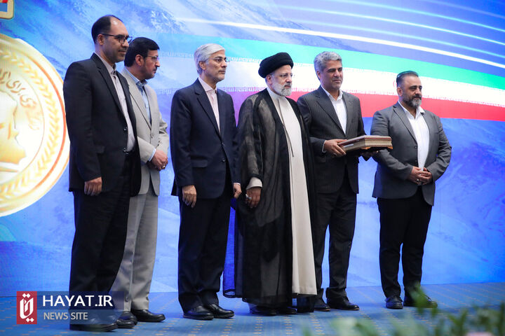 آیین تجلیل از قهرمانان و مدال آوران