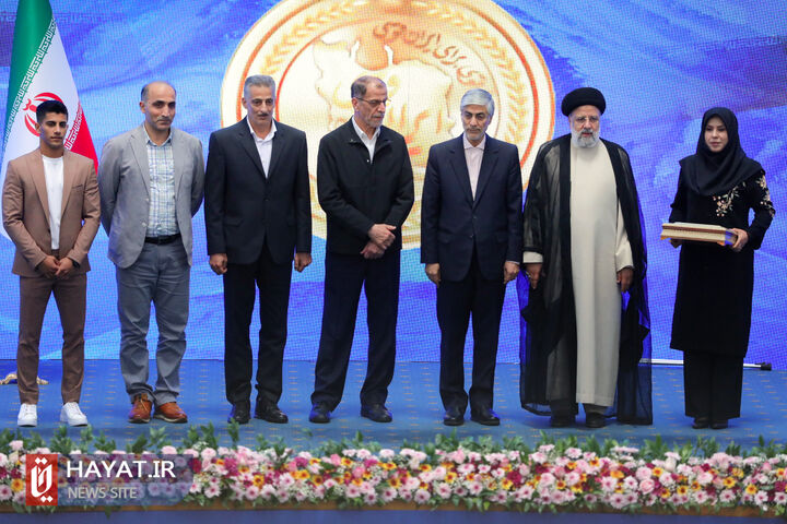 آیین تجلیل از قهرمانان و مدال آوران