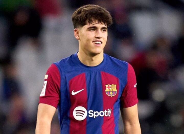 پدیده ۱۷ ساله لالیگا با بارسلونا تمدید کرد پدیده ۱۷ ساله لالیگا با بارسلونا تمدید کرد