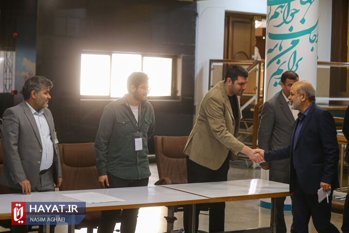 تصاویر/ مرحله دوم انتخابات دوازدهمین دوره مجلس شورای اسلامی