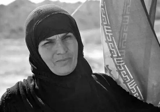 عراقی‌ها را زن‌ها با روسری‌های‌شان عقب راندند