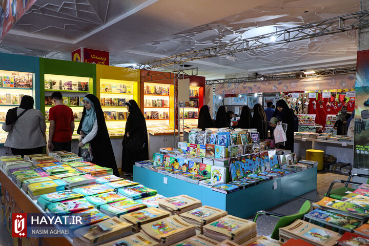 پایان نمایشگاه بینالمللی کتاب تهران با ثبت رکوردهای جدید/ ۳۴۰ نشست برگزار شد پایان نمایشگاه بینالمللی کتاب تهران با ثبت رکوردهای جدید/ ۳۴۰ نشست برگزار شد
