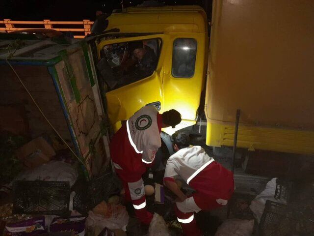 مصدومیت ۵ نفر در تصادف زنجیرهای محور شاهرود - میامی مصدومیت ۵ نفر در تصادف زنجیرهای محور شاهرود - میامی