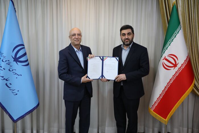 «روحالله رازینی» معاون آموزشی وزیر علوم شد «روحالله رازینی» معاون آموزشی وزیر علوم شد