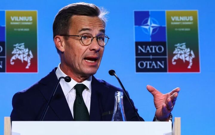 نخست وزیر سوئد از آمادگی کشورش برای استقرار سلاحهای هستهای خبر داد نخست وزیر سوئد از آمادگی کشورش برای استقرار سلاحهای هستهای خبر داد