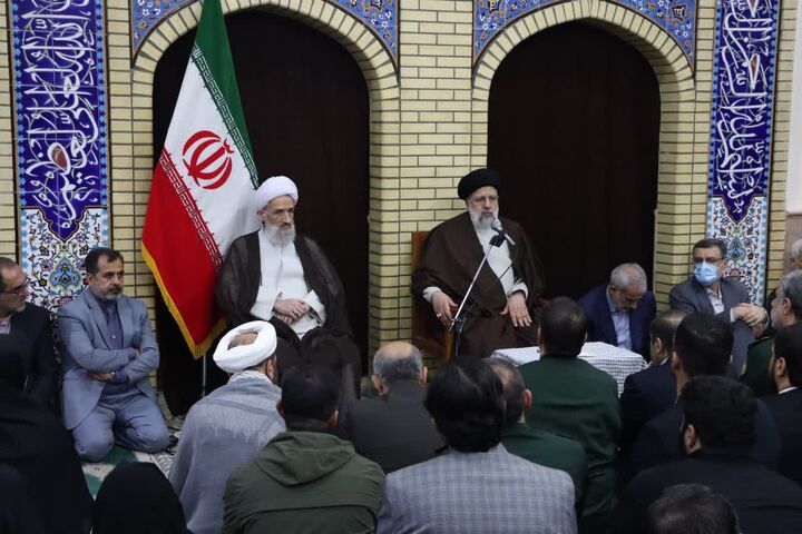 رئیسی: حقطلبی و عدالتخواهی امروز در مقابل نظام سلطه به برکت خون شهداست رئیسی: حقطلبی و عدالتخواهی امروز در مقابل نظام سلطه به برکت خون شهداست